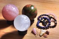 CRYSTALS FOR PSYCHIC PROTECTION - Protect yourself!