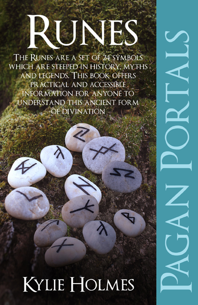 Pagan Portals - Runes